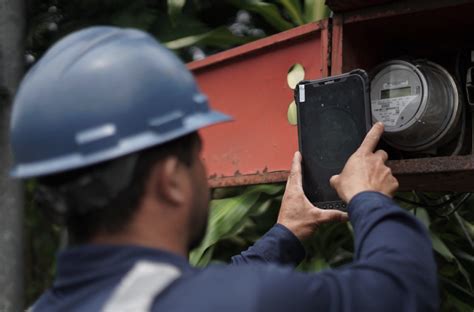 M S De Mil Medidores Inteligentes Mejoran Servicio De Electricidad