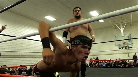 Jake Atlas And Lucas Riley Vs True Grit Jesse James And Hoss Hogg