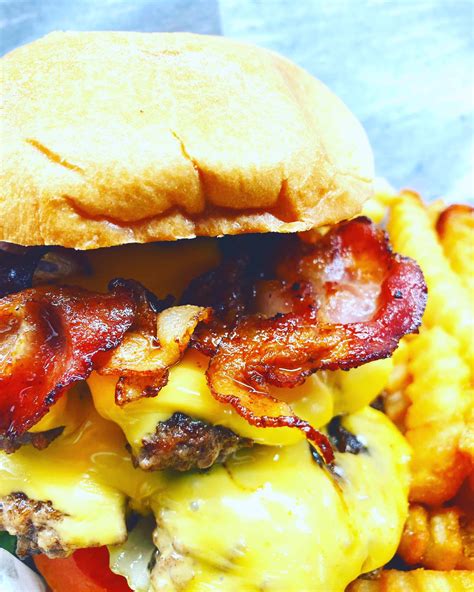 Professional UPS Shipping and Business Services in Centerville 36