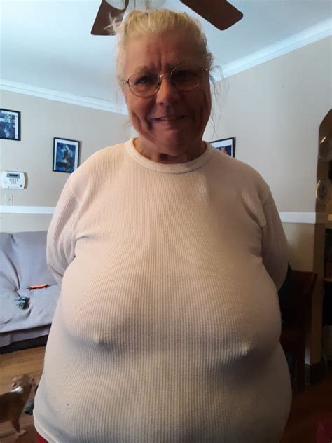 Older And Hot Braless Porn Pictures Xxx Photos Sex Images Pictoa