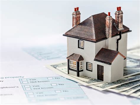 How to Estimate Your Property Taxes Before Notices Arrive