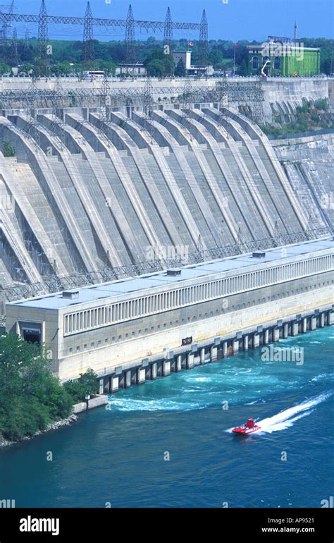 Hydroelectric Power Plant Niagara Falls Hi Res Stock Photography And