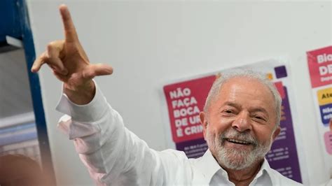 Lula da Silva gana elecciones presidenciales de Brasil según tribunal