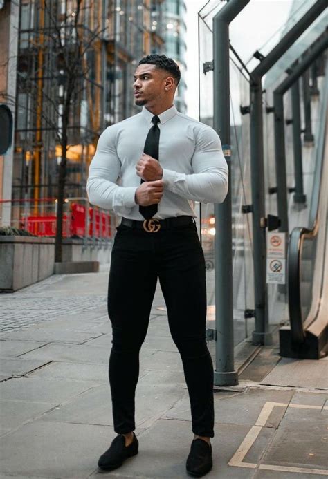 Pin By Sion Telles On Salvamentos R Pidos Muscular Men Fashion