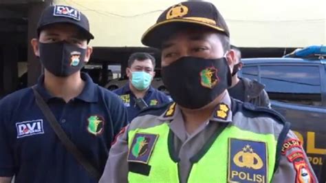 Banjir Bandang Masamba Narapidana Sumbangkan APD Berupa Baju Hazmat