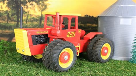 Scale Models 1 16 Versatile 825 4wd Youtube