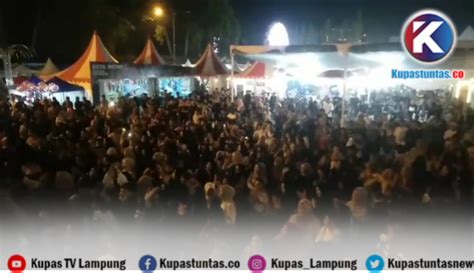 Kupas Tuntas Festival Putri Nuban Di Metro Dipadati Ribuan Pengunjung