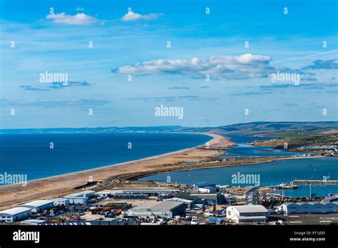 Tombolo Beach Hi Res Stock Photography And Images Alamy