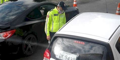 Controles De Veh Culos Particulares En Quito Tras Medidas De