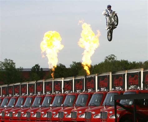 Robbie Knievel Evel S Son To Attempt Double Decker Bus Stunt Huffpost Sports