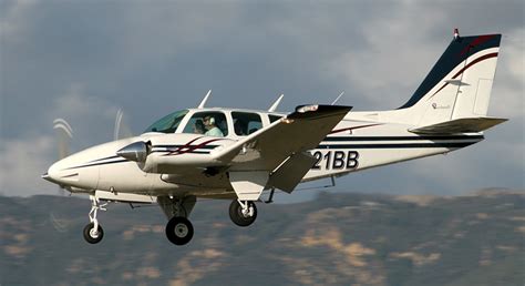 BEECH 55 Baron | SKYbrary Aviation Safety