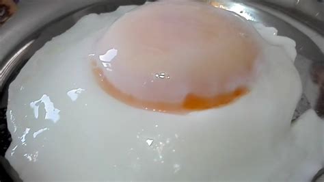 How To Cook Sunny Side Up Egg In Water Youtube