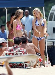 Bubbling The Illusion Of Nudity Celebs And Amateur Open To Requests Page 14 Phun Org Forum