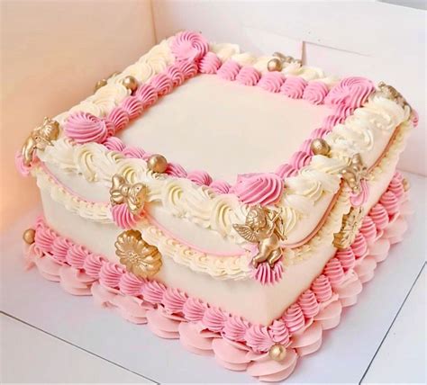 Pin By Dave Ann Bigford On Cake It Vintage Birthday Cakes Cute