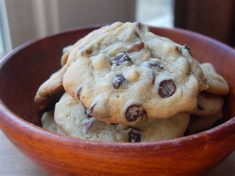 Cassie Craves Vanilla Pudding Chocolate Chip Cookies