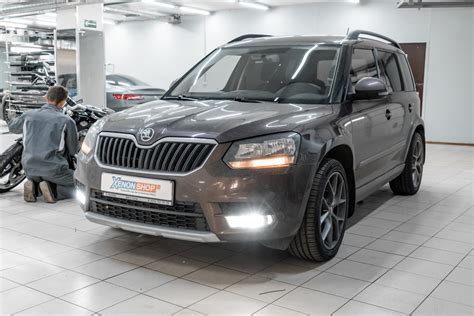 Установка светодиодов в ПТФ Шкода Йети (Skoda Yeti) - Установка ...