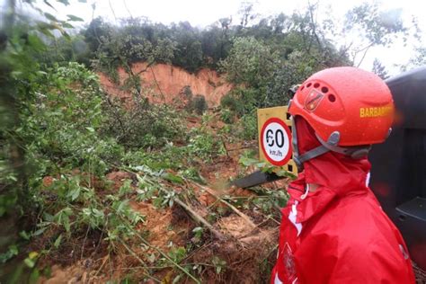 Defesa Civil Do Pr Alerta Para Desabamento Da Br Ap S Grave