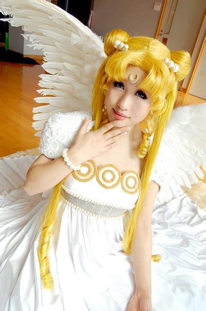 Sailor Moon: Princess Serenity Cosplay