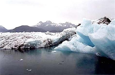 Exploring Alaska's Seamounts: Glacier near Columbia, Alaska