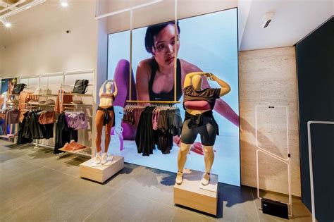 Nike estreia novo conceito na América Latina loja no Shopping