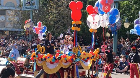 Mickey And Minnie 90th Birthday Celebration Disneyland Youtube