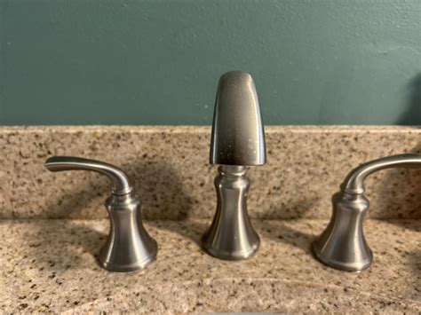 How to fix a leaking hot water faucet when there doesn’t seem to be a