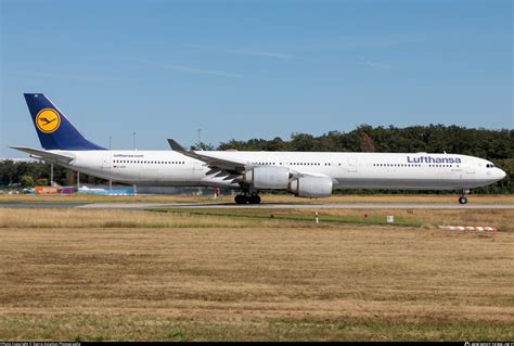 D Aihv Lufthansa Airbus A Photo By Sierra Aviation Photography