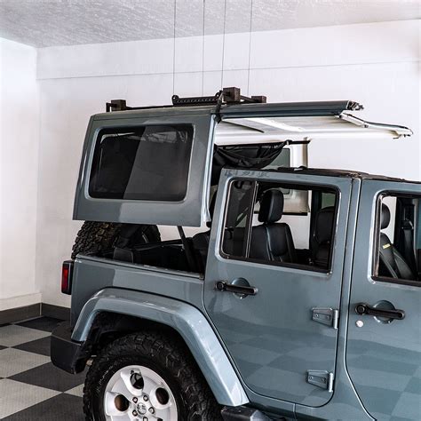 Total 40 Imagen Jeep Wrangler Hard Top Lift Abzlocalmx