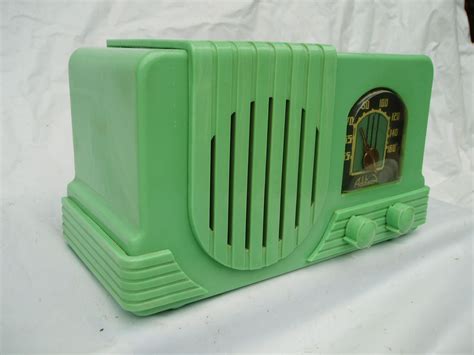 Addison Green Bakelite Radio 1940 Retro Radios Old Radios Antique