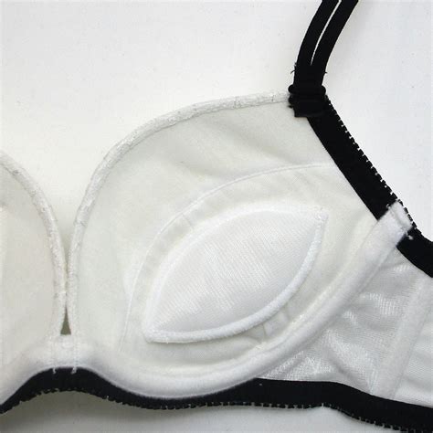 ランジェリーセレクション LINGERIE SELECTION Pan Cuteハートフラワーモチーフブラショーツセット返品不可商品 ブラック 靴ファッション通販 ロコンド