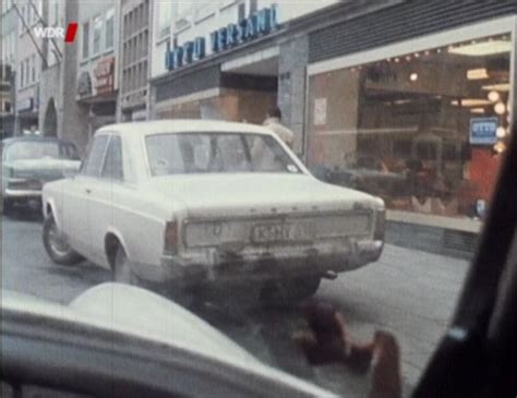 IMCDb org 1969 Ford 17M Coupé P7b in Tatort Kressin und der