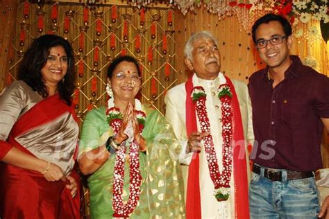 50th wedding anniversary of veteran actors Ramesh Deo and Seema Deo Photo | 285530