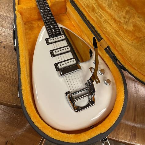 2015 Phantom Guitar Works Teardrop 3 Pickup White | Reverb