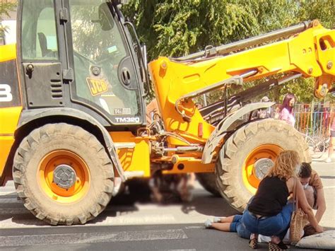 Fallece Una Mujer De A Os Tras Ser Atropellada Por Un Tractor En