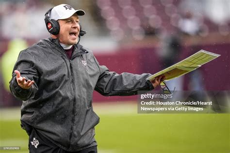 Texas A&M head coach Jimbo Fisher argues a call during the second ...