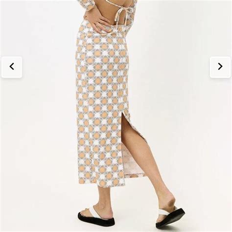 Frankies Bikini Terry Midi Skirt Size Small Depop