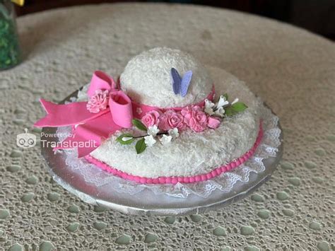 HAT CAKE OR CAKE HAT - Decorated Cake by Julia - CakesDecor