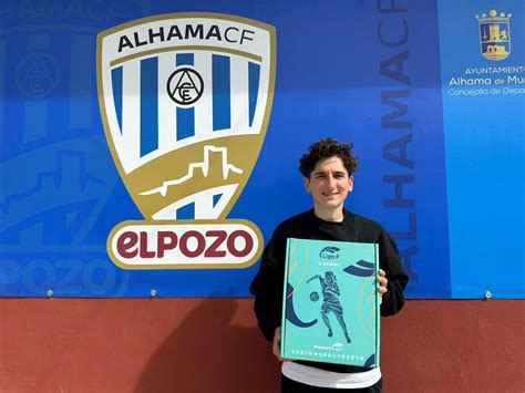 Las Futbolistas Del Alhama Cf Elpozo Aparecen En La Colecci N De Cromos