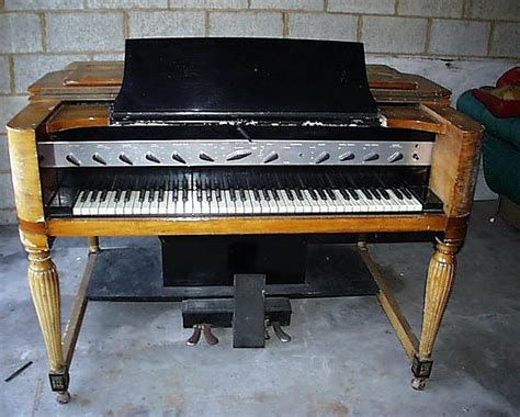 Hammond Novachord