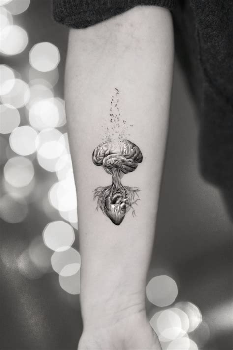 Photo Light Bulb And Brain Tattoo By Klebyz Soares Artofit