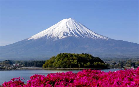 Hilarious facts about Japan’s famous Mount Fuji - Travelbout