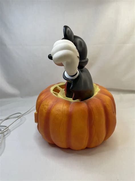 Mickey Mouse Vampire Pumpkin