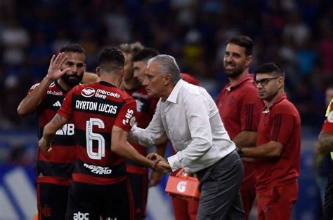 Tite celebra vitória e explica mudança tática no Flamengo Ganhou