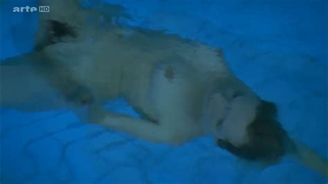 Nude Video Celebs Julie Anne Roth Nude Les Vivants Et Les Morts S E