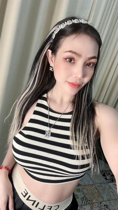 Tina Anal In Dubai Korea Female Escort In Dubai Marina Dubai