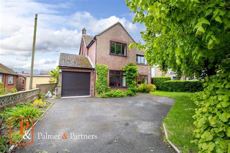 4 Bed Detached House For Sale In New Church Road West Bergholt