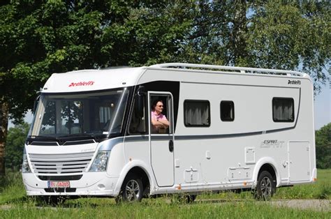 Essai le camping car intégral Dethleffs Esprit I 7150 Le Monde du