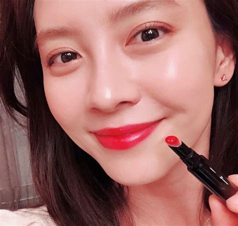 Song Ji Hyo Simkung Sung Red Lip Popo Selfie I Have To Do It