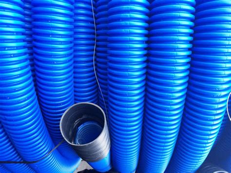 Gaine TPC annelé lisse bleu diamètre 90 rouleau de 25m OD PLAST