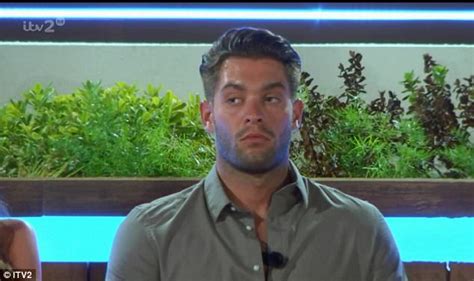 Love Island S Tyla Carr Defends Threesome Sex Tape Daily Mail Online